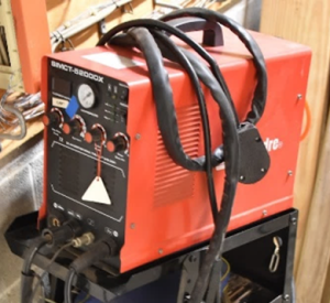 Photo of a welding machine